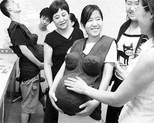武汉三代试管包生儿子-哪里有代孕的女人_怀孕初期细微的表现 想判断自己有没